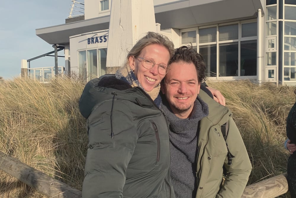 Deelnemers Guy en Leonie bij Strandhotel Seeduyn